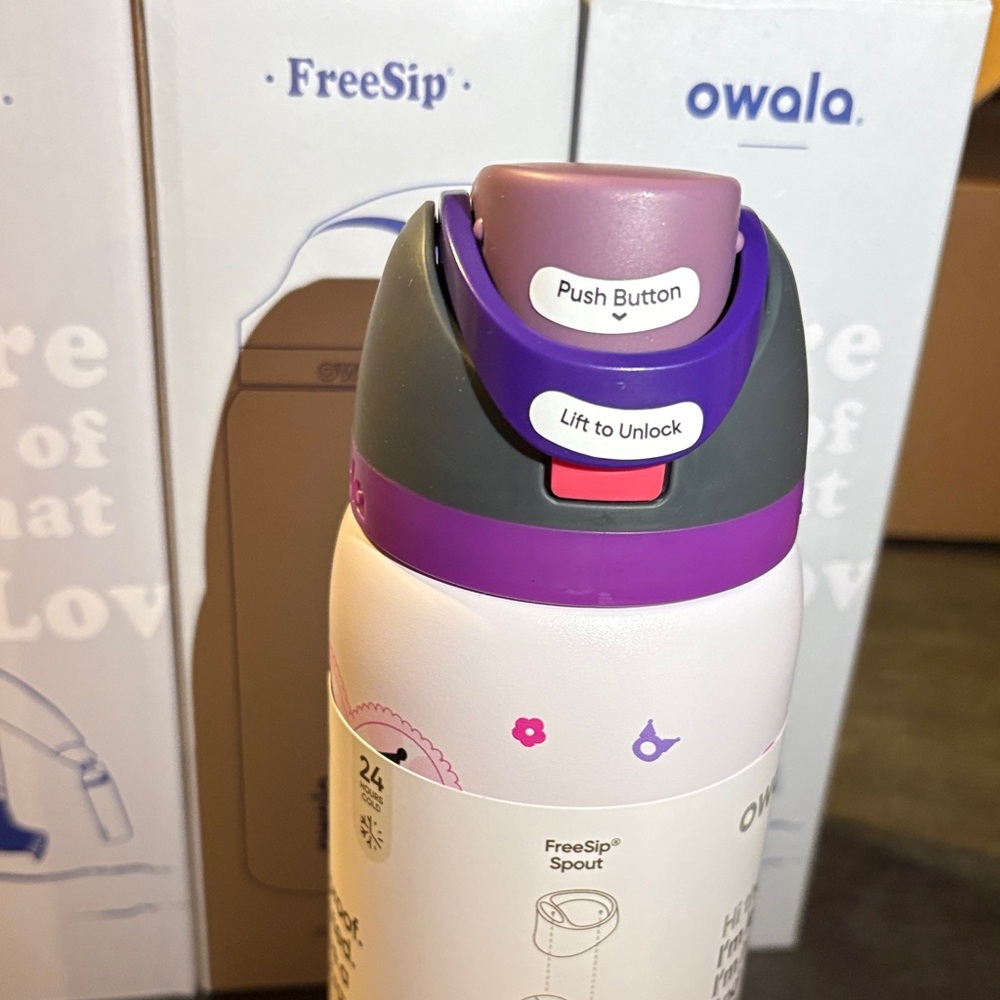Owala 💜Leak-Proof Straw Bottle – Pink & Purple - Picture 5 of 11
